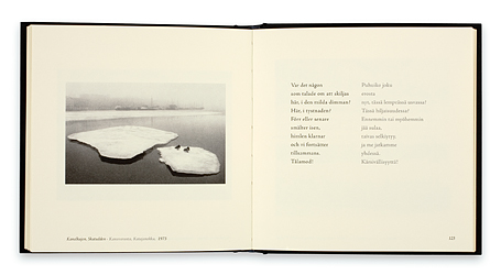 A cover and a spread of the book Staden Kaupunki.